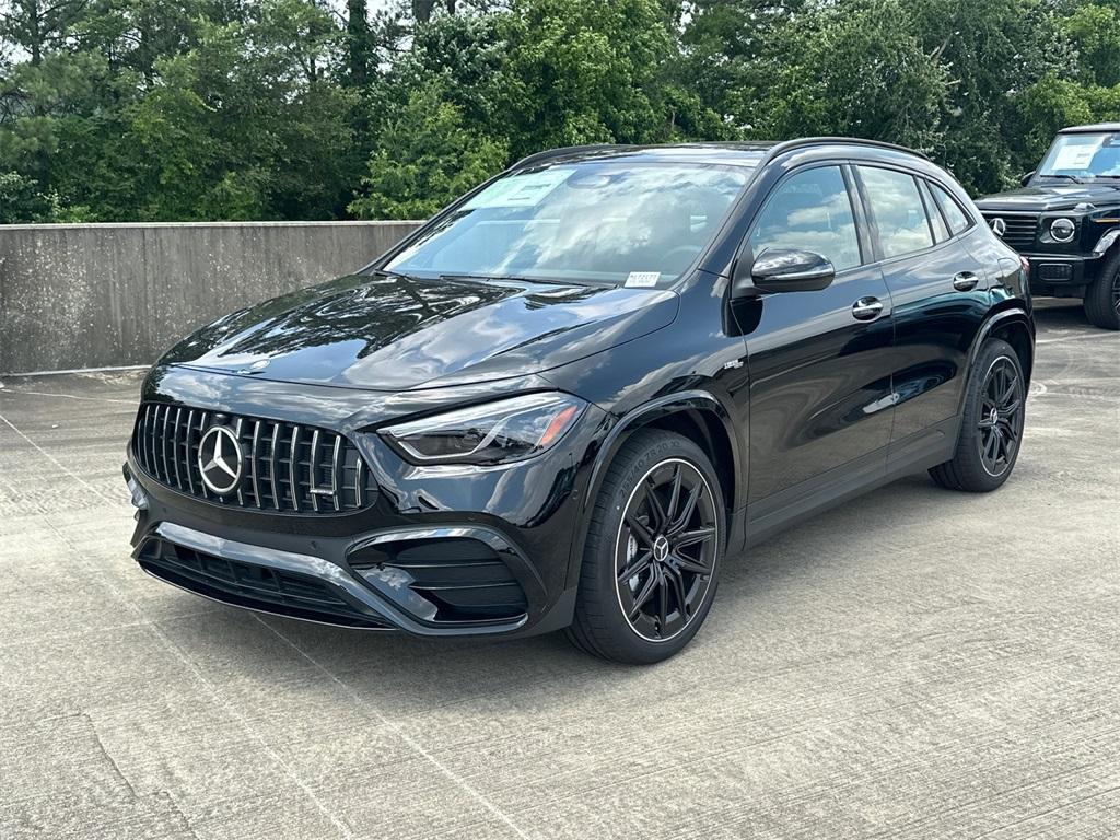 new 2025 Mercedes-Benz AMG GLA 35 car, priced at $63,935