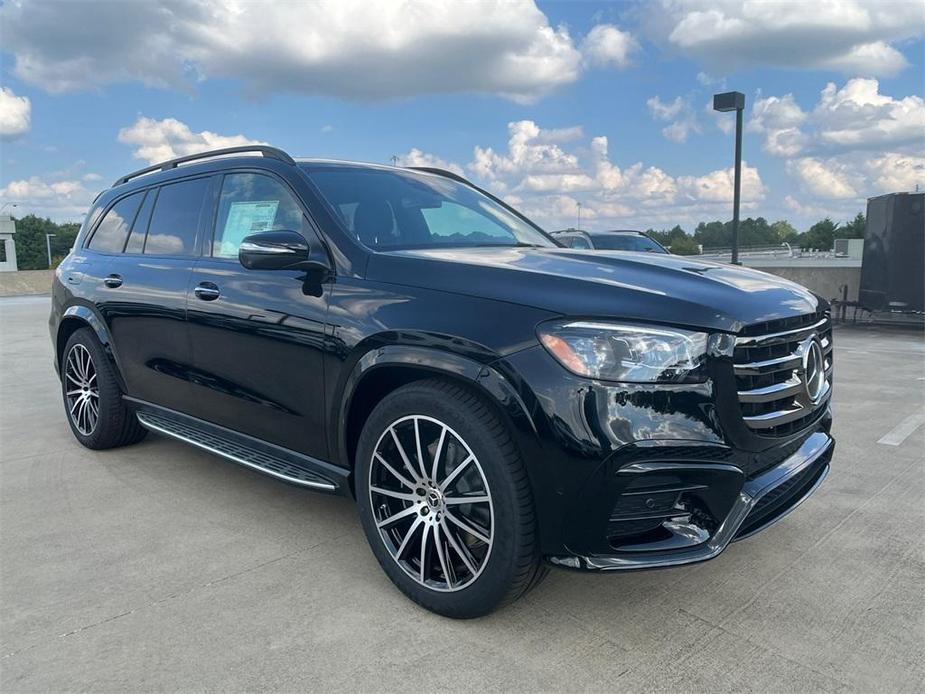 new 2025 Mercedes-Benz GLS 450 car, priced at $101,175