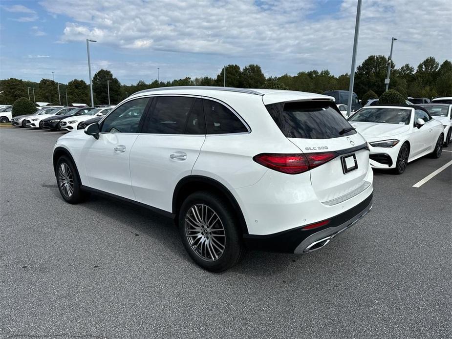 new 2025 Mercedes-Benz GLC 300 car, priced at $54,315