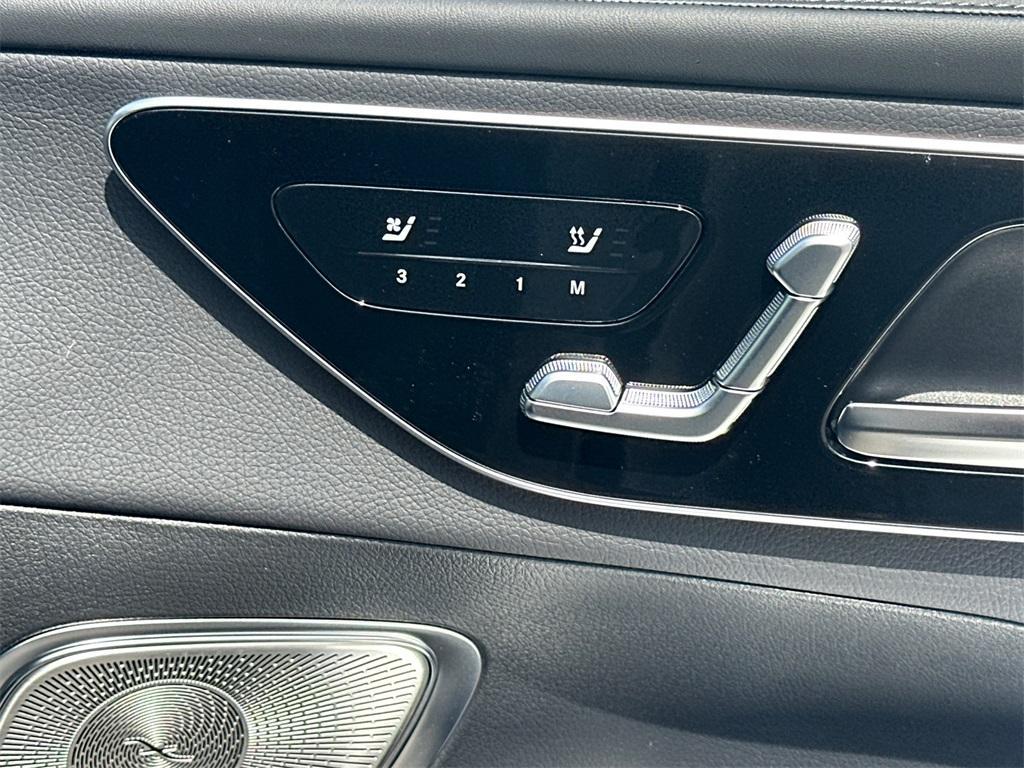 new 2025 Mercedes-Benz GLC 350e car, priced at $66,880