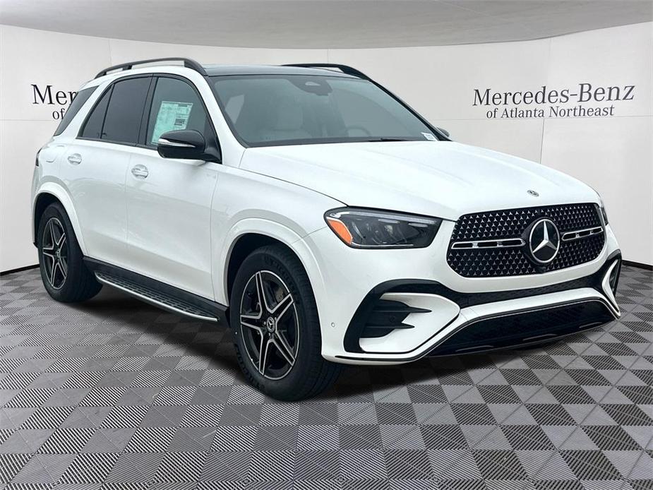 new 2025 Mercedes-Benz GLE 450 car, priced at $82,760