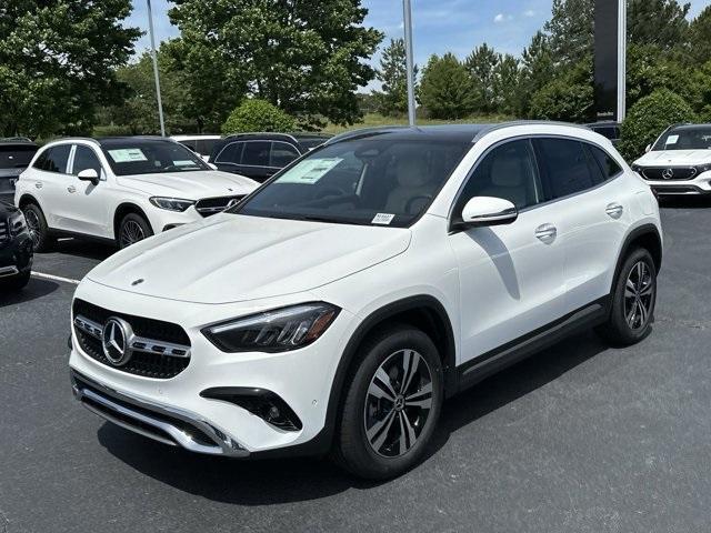 new 2024 Mercedes-Benz GLA 250 car, priced at $45,640