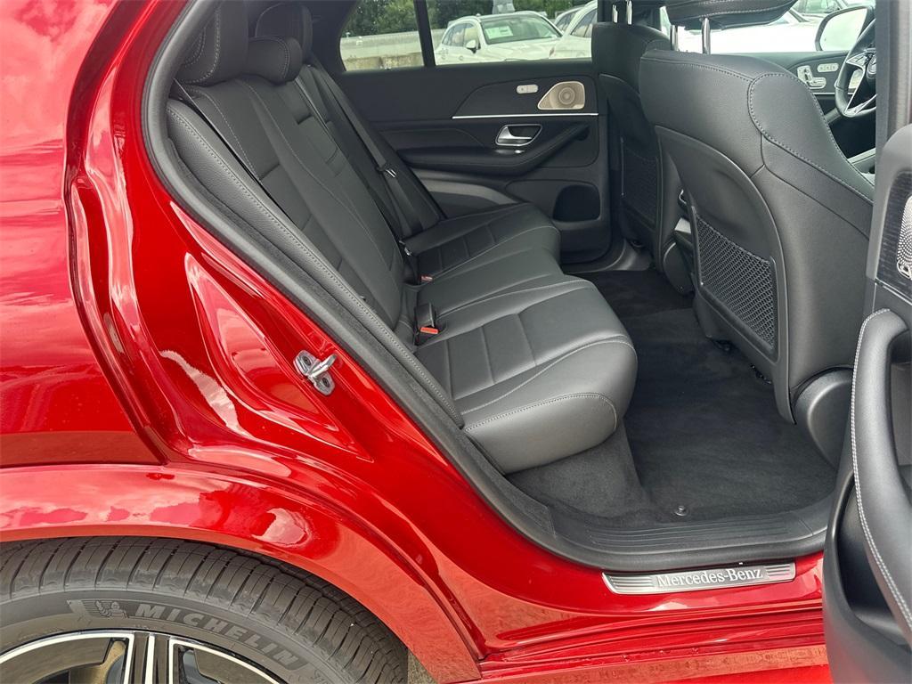 new 2025 Mercedes-Benz GLE 450 car, priced at $84,465