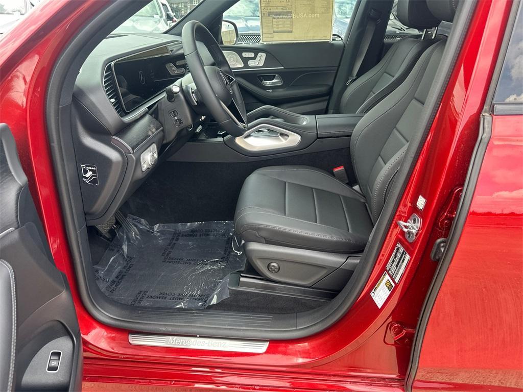 new 2025 Mercedes-Benz GLE 450 car, priced at $84,465
