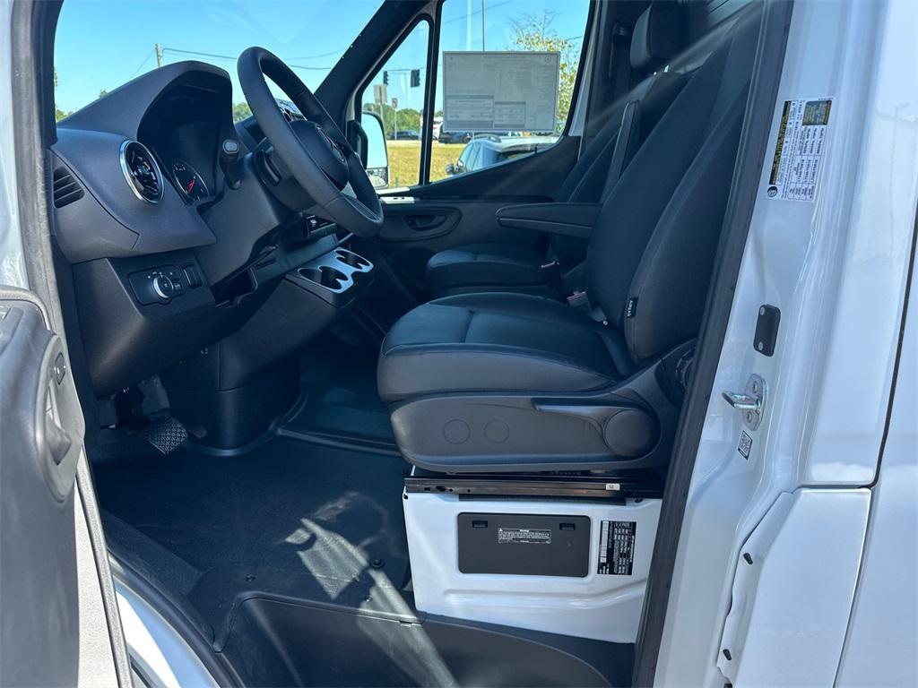 new 2026 Mercedes-Benz Sprinter 2500 car, priced at $57,663