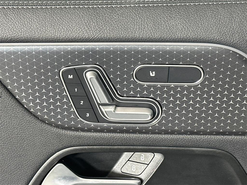 used 2024 Mercedes-Benz GLA 250 car, priced at $37,540