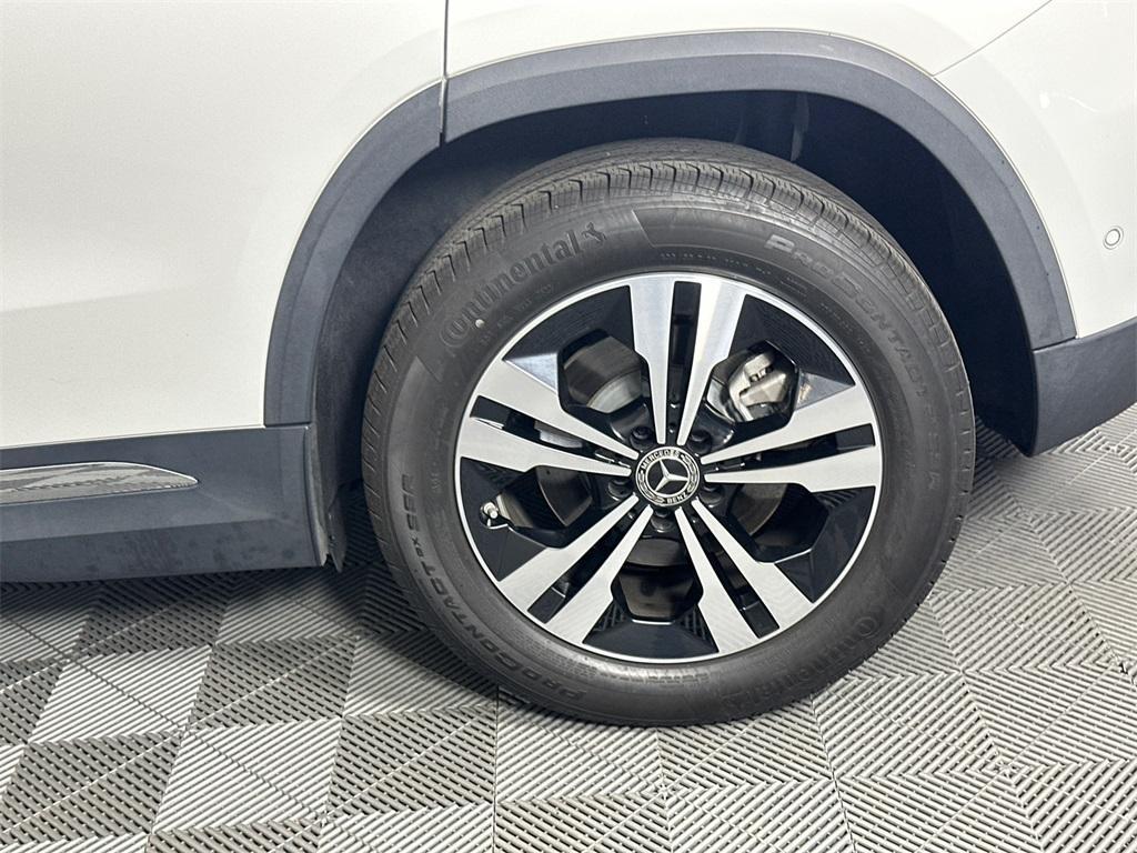 used 2024 Mercedes-Benz GLA 250 car, priced at $37,540