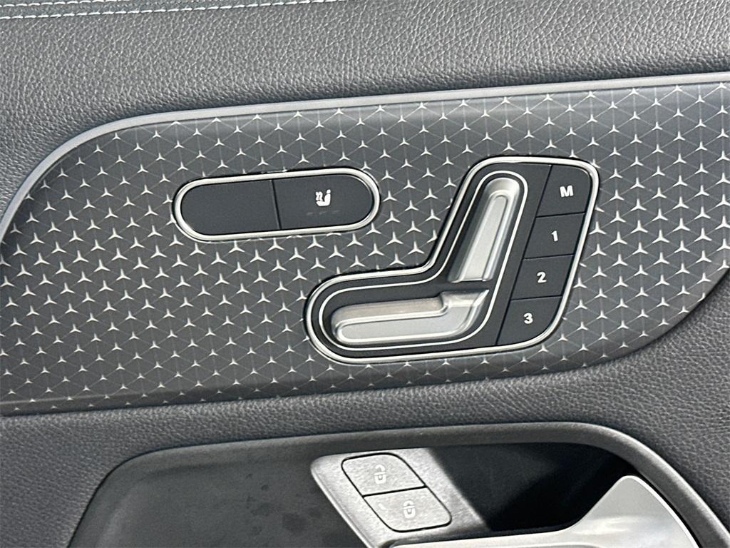 used 2024 Mercedes-Benz GLA 250 car, priced at $37,540