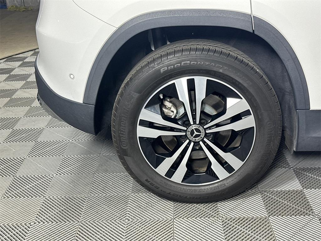 used 2024 Mercedes-Benz GLA 250 car, priced at $37,540