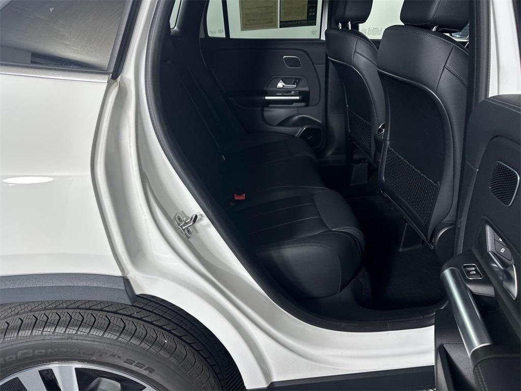 used 2024 Mercedes-Benz GLA 250 car, priced at $37,540