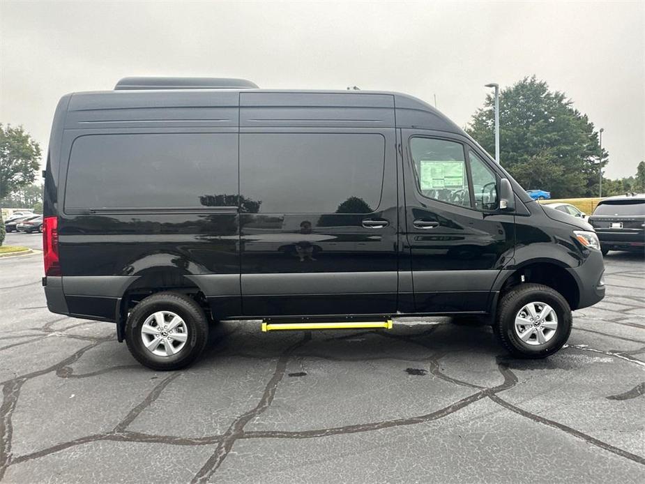 new 2024 Mercedes-Benz Sprinter 2500 car, priced at $88,589