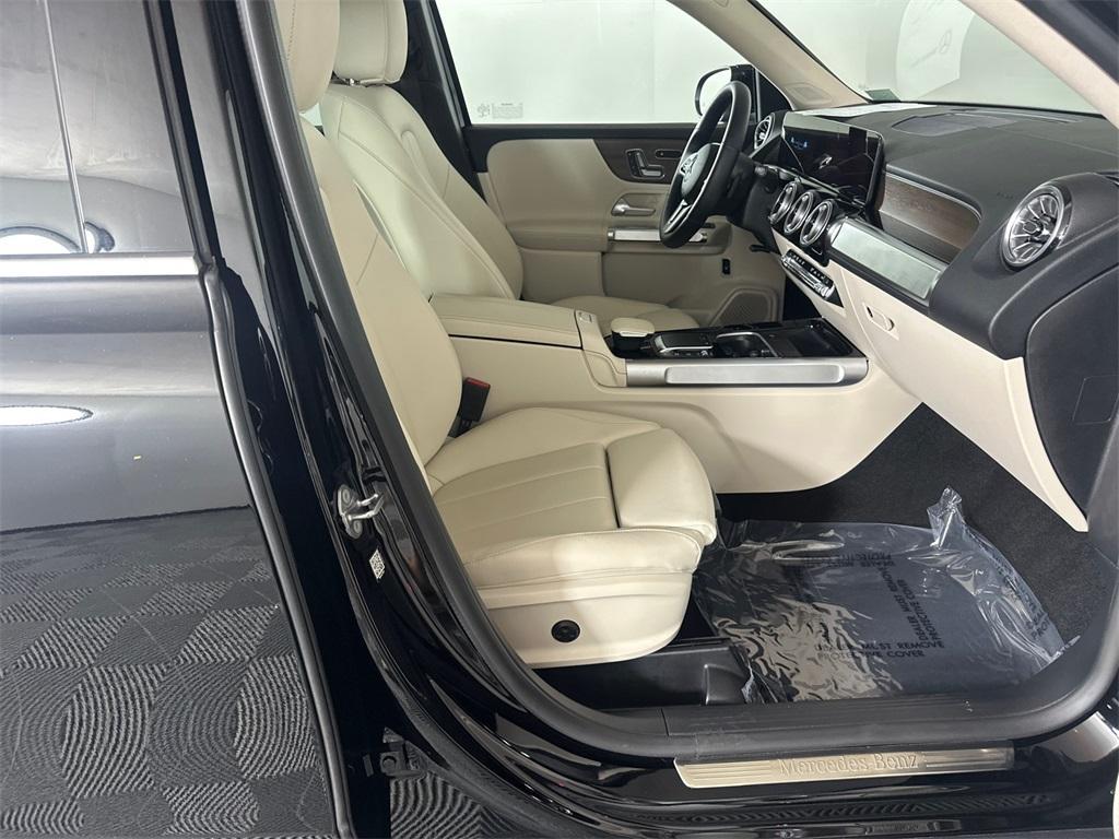 used 2023 Mercedes-Benz GLB 250 car, priced at $39,614