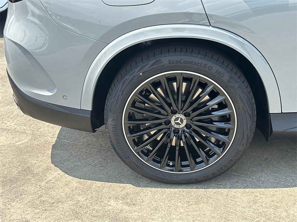 new 2025 Mercedes-Benz GLC 350e car, priced at $72,210