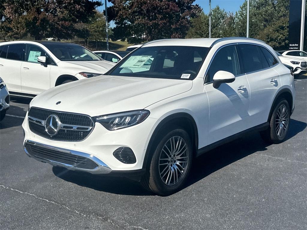 new 2025 Mercedes-Benz GLC 300 car, priced at $51,385