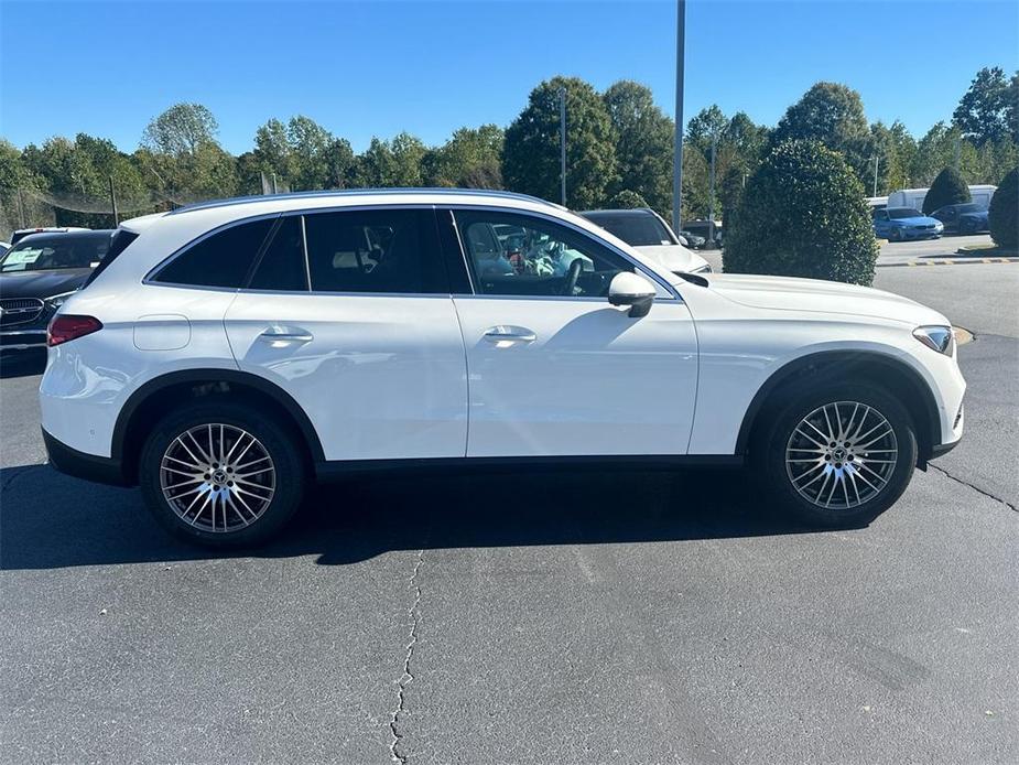 new 2025 Mercedes-Benz GLC 300 car, priced at $51,385