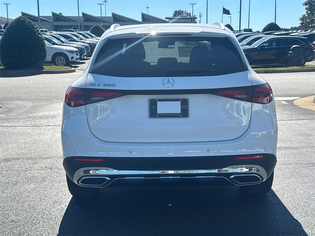 new 2025 Mercedes-Benz GLC 300 car, priced at $51,385