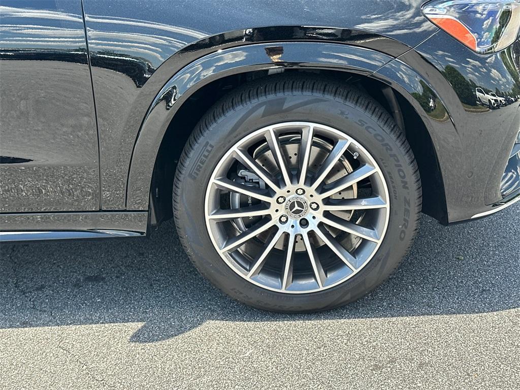 new 2025 Mercedes-Benz GLE 450 car, priced at $83,995