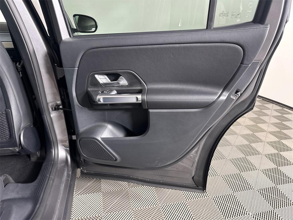 used 2022 Mercedes-Benz GLB 250 car, priced at $31,849