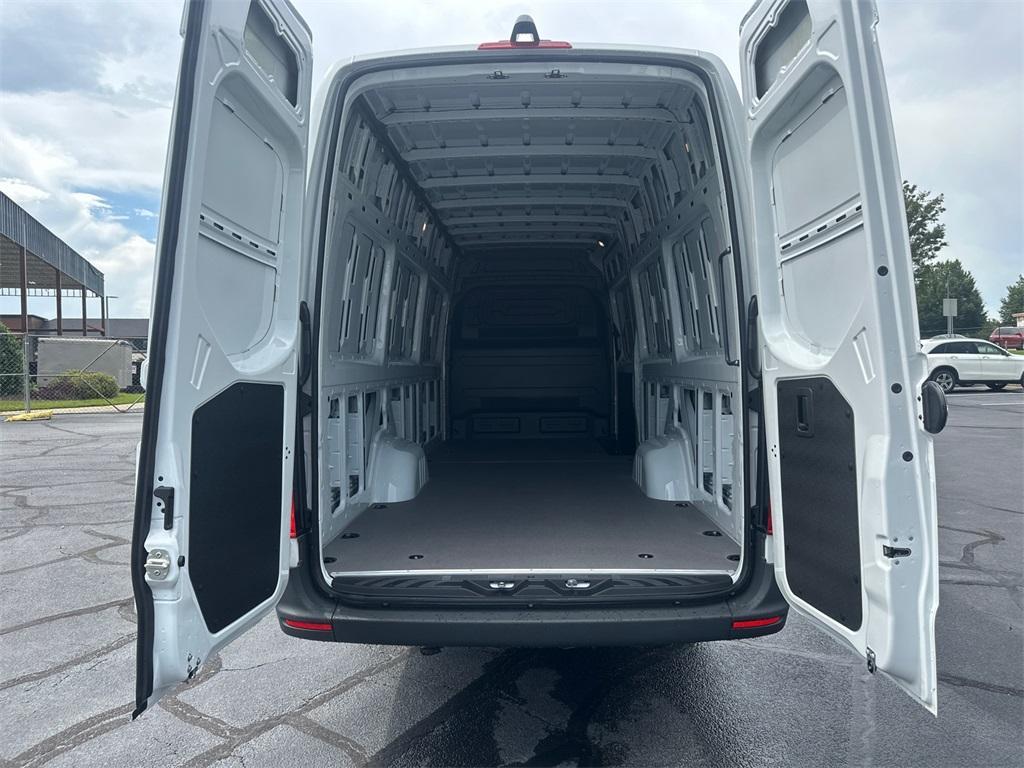 new 2025 Mercedes-Benz Sprinter 2500 car, priced at $64,431