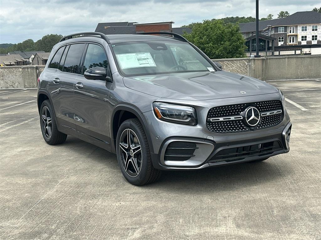 new 2025 Mercedes-Benz GLB 250 car, priced at $55,680