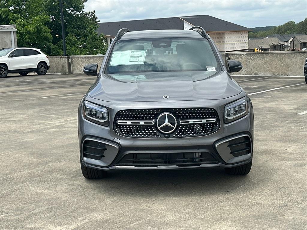 new 2025 Mercedes-Benz GLB 250 car, priced at $55,680