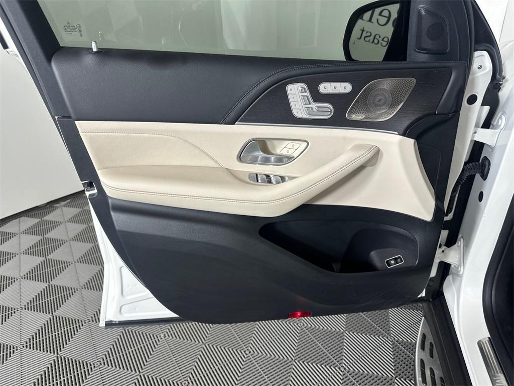 used 2022 Mercedes-Benz GLE 350 car, priced at $47,859
