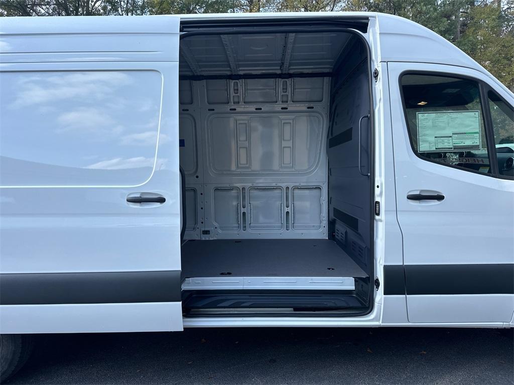 new 2025 Mercedes-Benz Sprinter 3500XD car, priced at $74,918