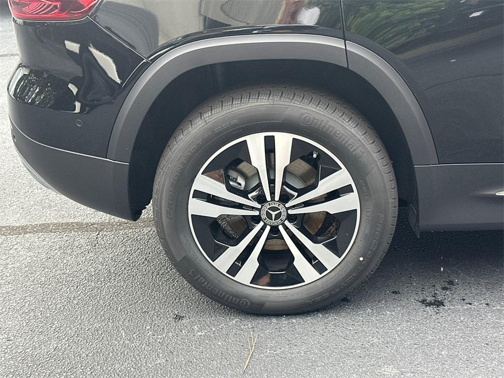 new 2025 Mercedes-Benz GLB 250 car, priced at $55,530