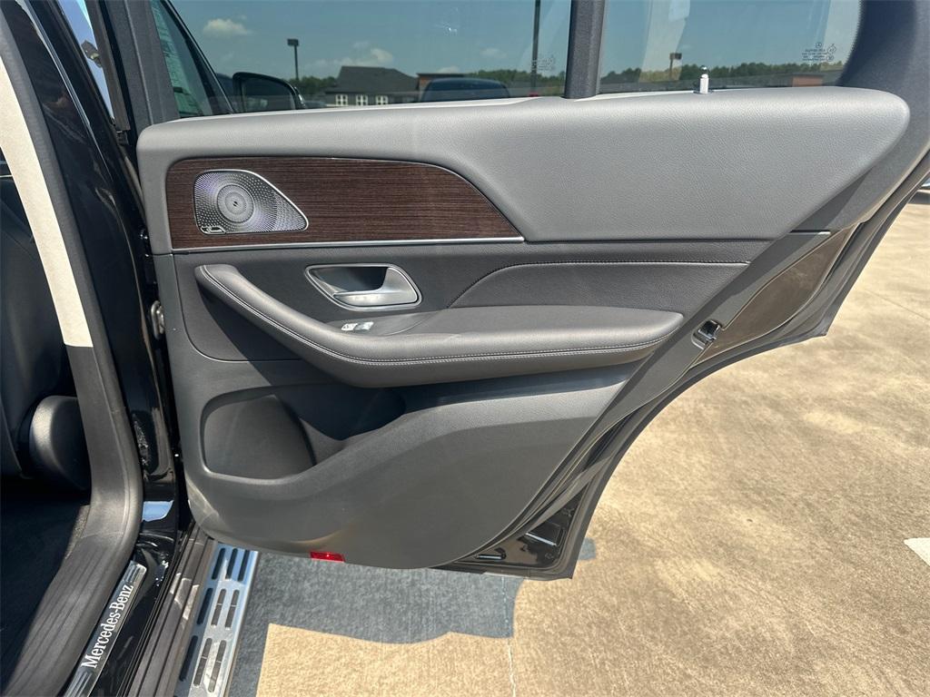 new 2026 Mercedes-Benz GLE 350 car, priced at $70,620