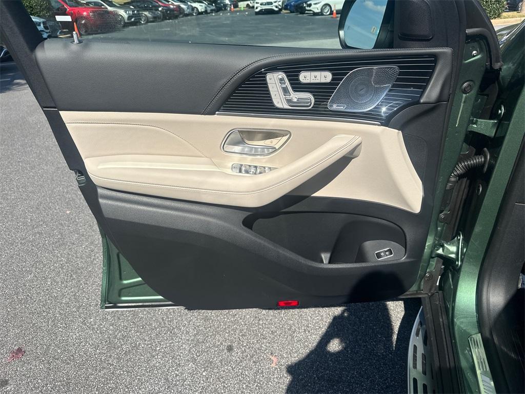 new 2026 Mercedes-Benz AMG GLE 53 car, priced at $117,040