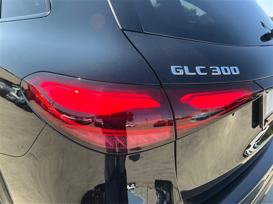 new 2024 Mercedes-Benz GLC 300 car, priced at $60,305