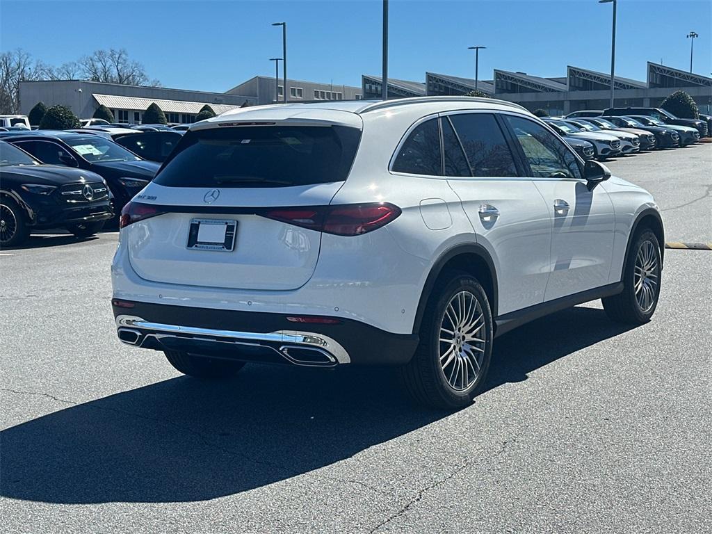 new 2025 Mercedes-Benz GLC 300 car, priced at $52,535