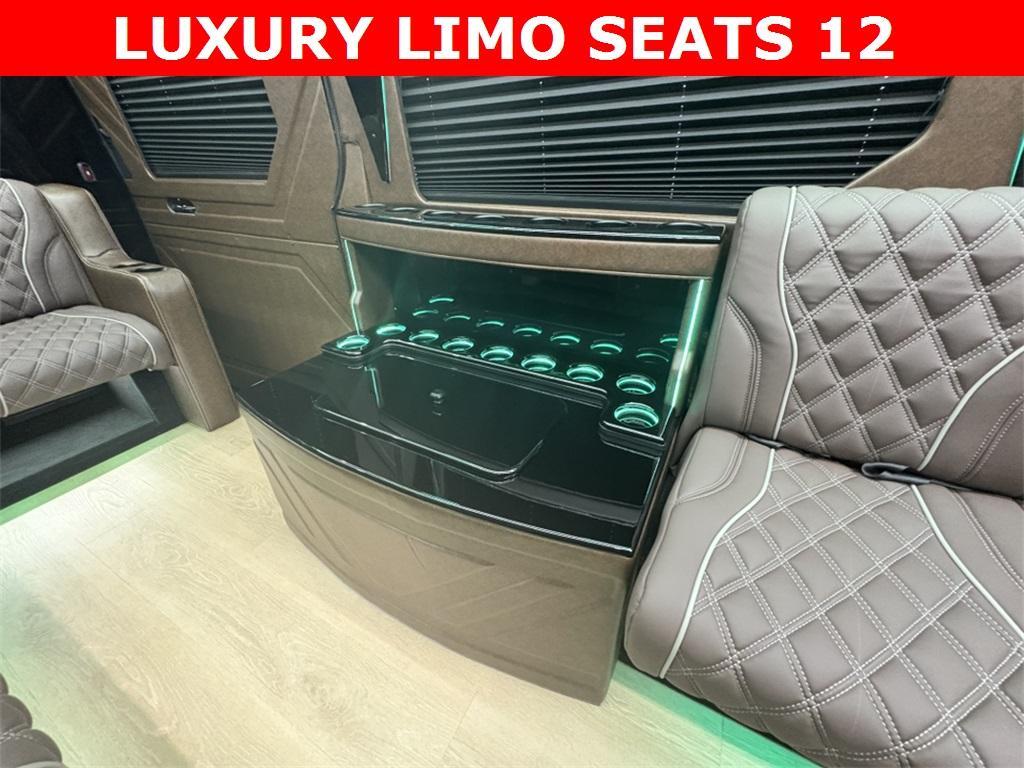 new 2025 Mercedes-Benz Sprinter 3500 car, priced at $150,907