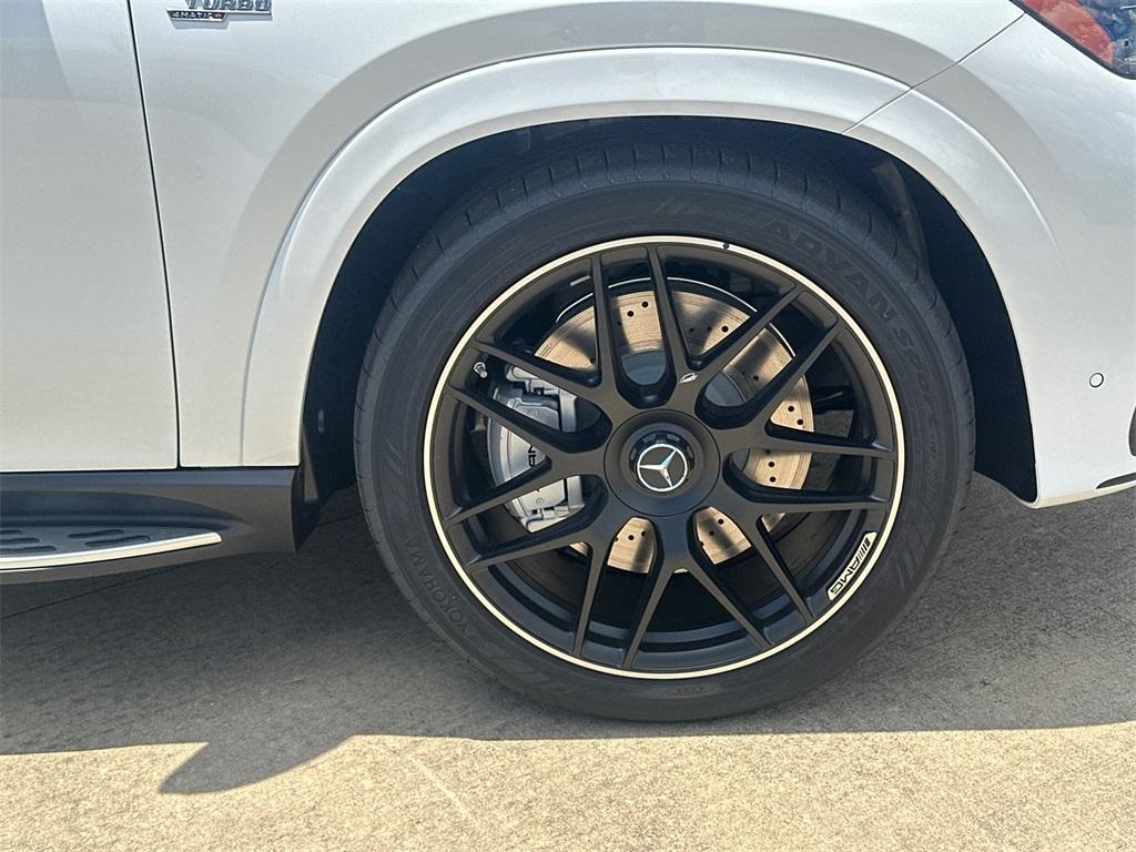 new 2025 Mercedes-Benz AMG GLE 53 car, priced at $106,260