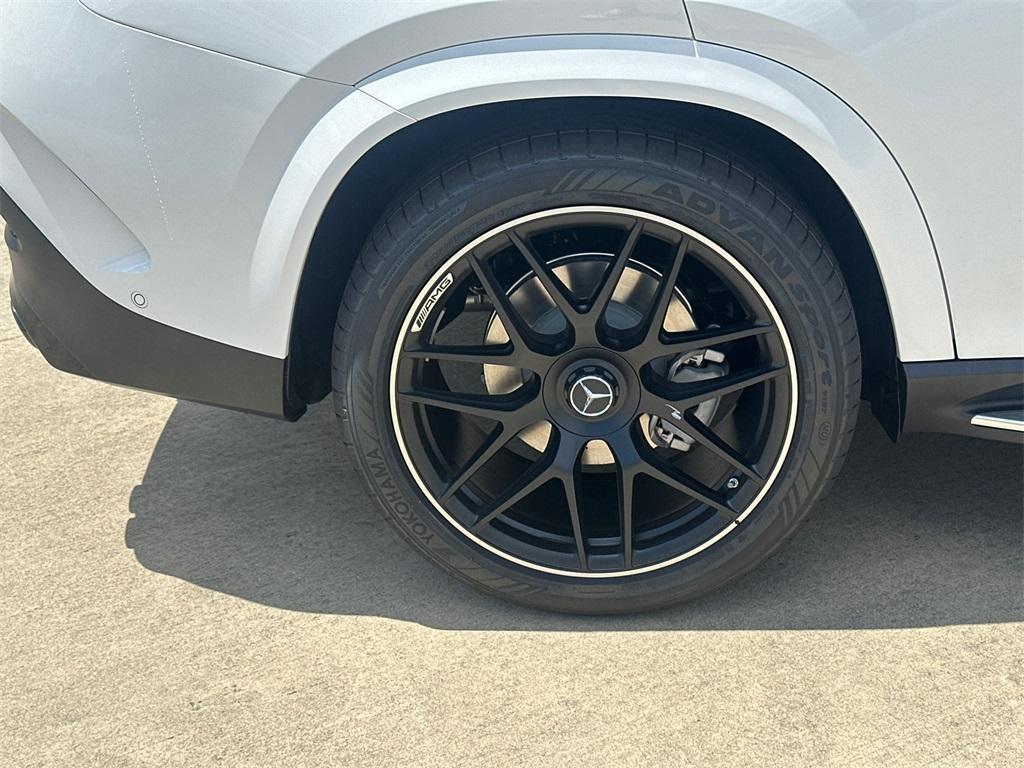 new 2025 Mercedes-Benz AMG GLE 53 car, priced at $106,260