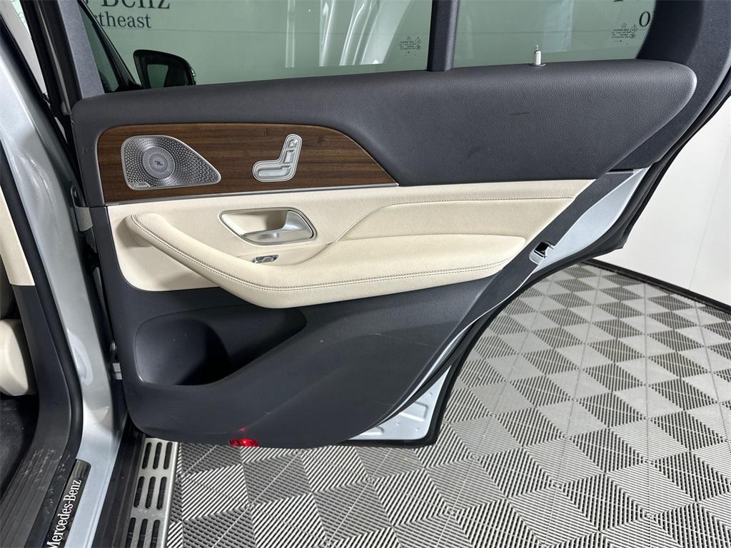 used 2020 Mercedes-Benz GLE 450 car, priced at $35,573