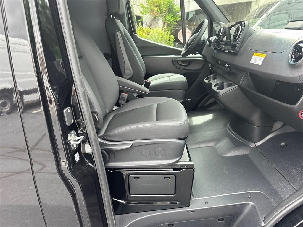 new 2025 Mercedes-Benz Sprinter 2500 car, priced at $63,888