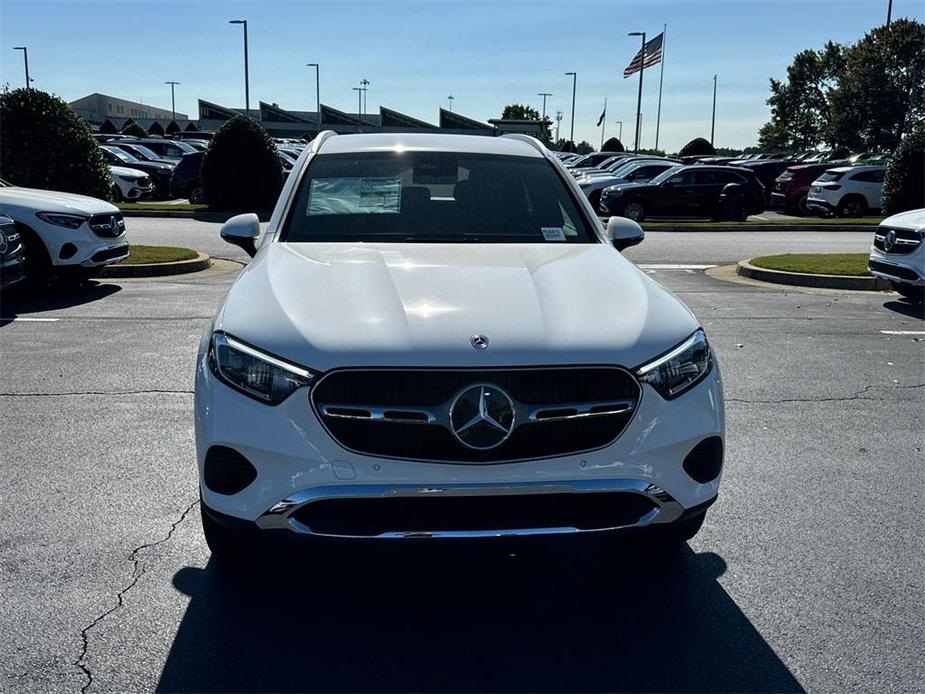 new 2025 Mercedes-Benz GLC 300 car, priced at $51,385