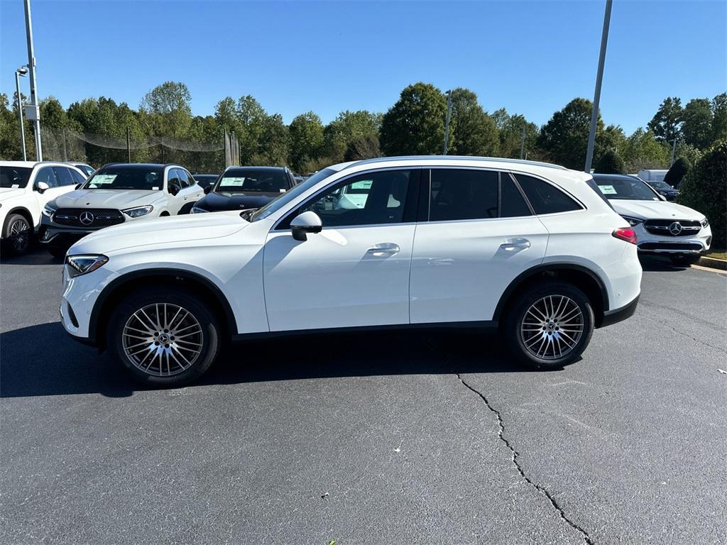 new 2025 Mercedes-Benz GLC 300 car, priced at $51,385