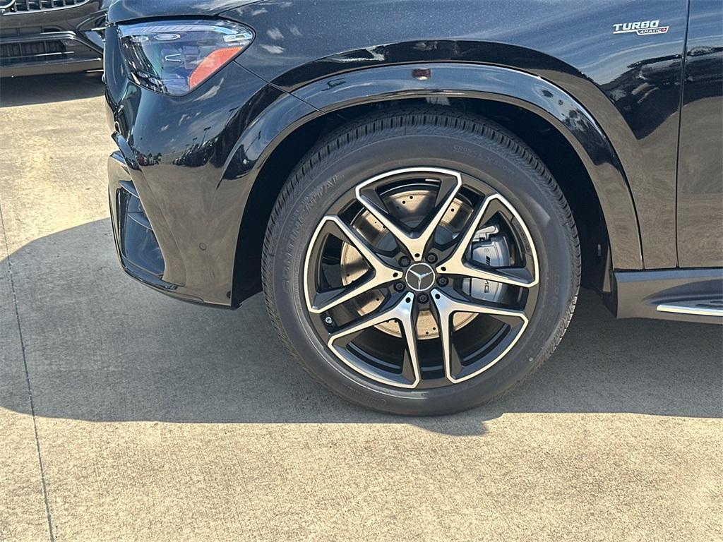 new 2025 Mercedes-Benz AMG GLE 53 car, priced at $99,810