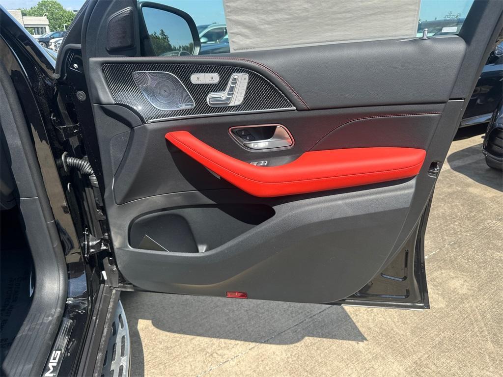 new 2025 Mercedes-Benz AMG GLE 53 car, priced at $99,810