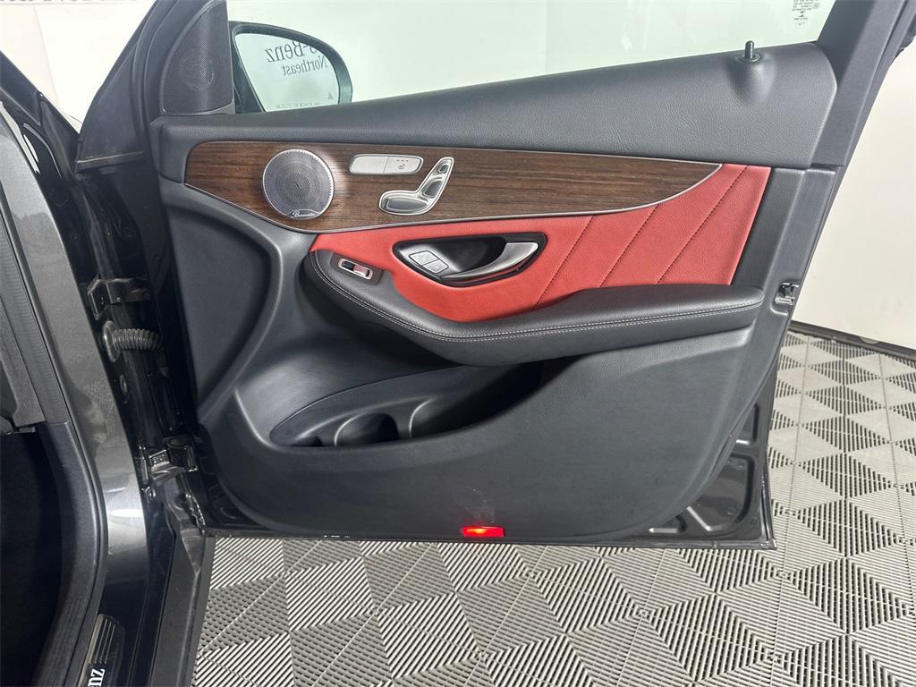 used 2020 Mercedes-Benz GLC 300 car, priced at $39,997