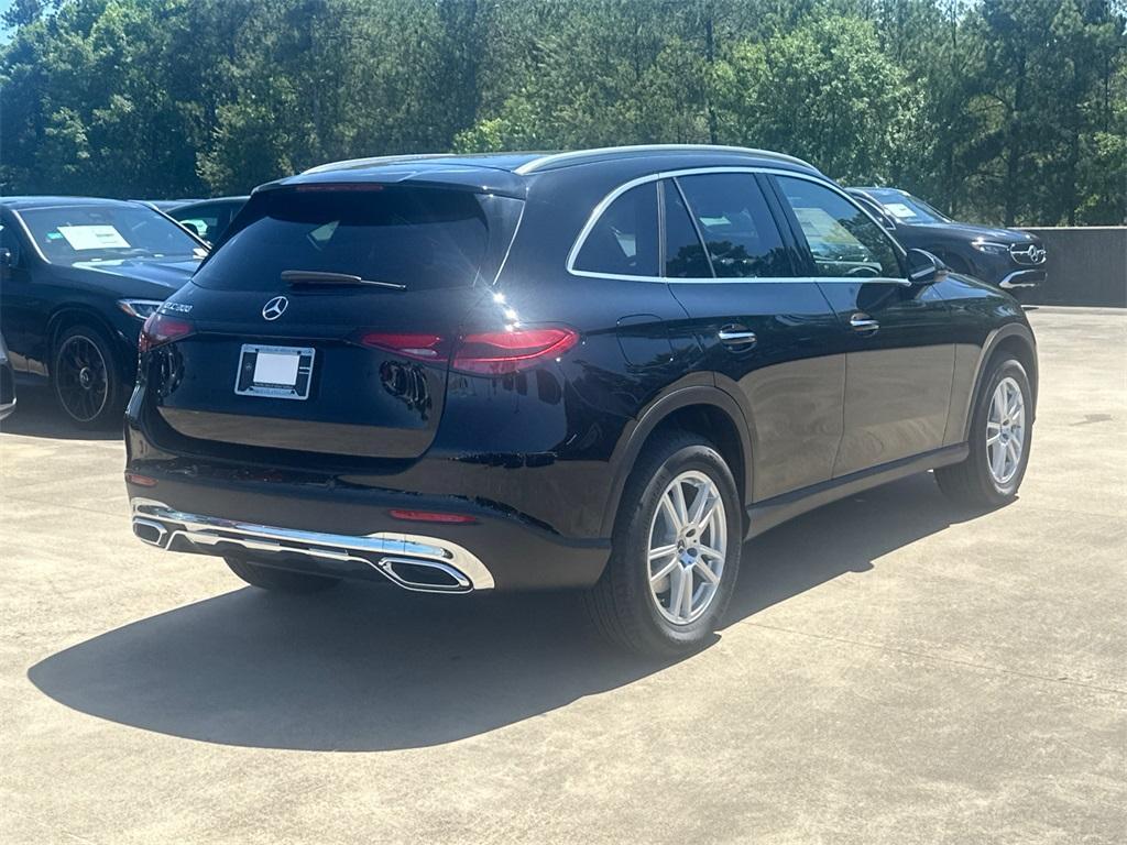 new 2025 Mercedes-Benz GLC 300 car, priced at $52,385
