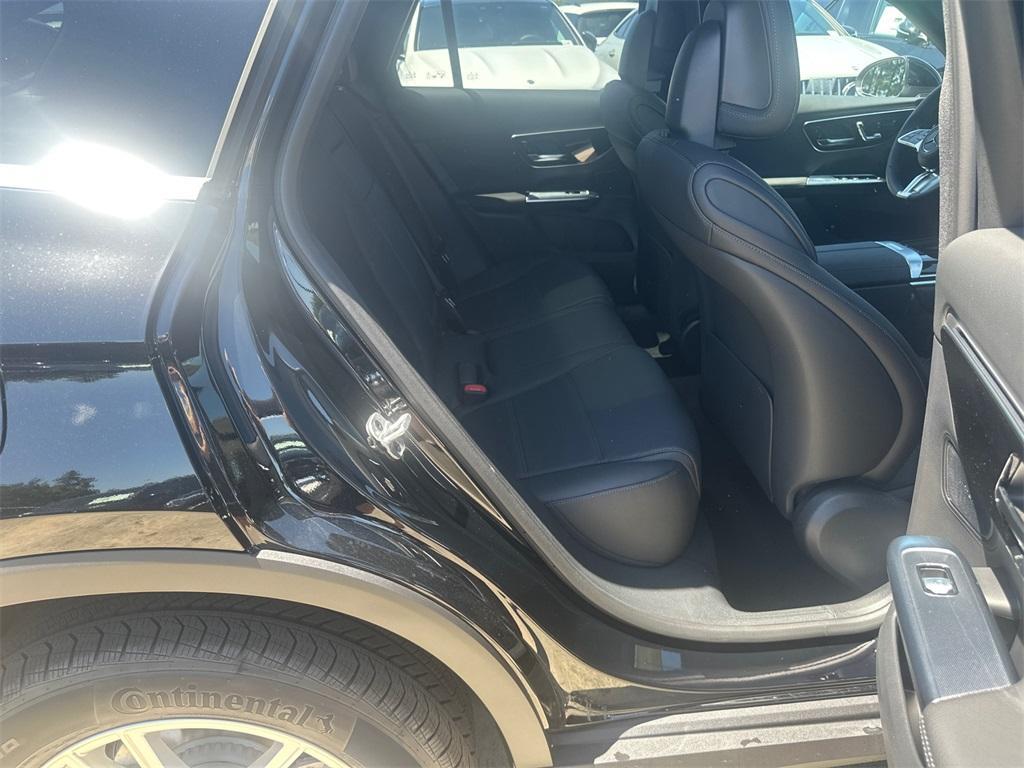 new 2025 Mercedes-Benz GLC 300 car, priced at $52,385