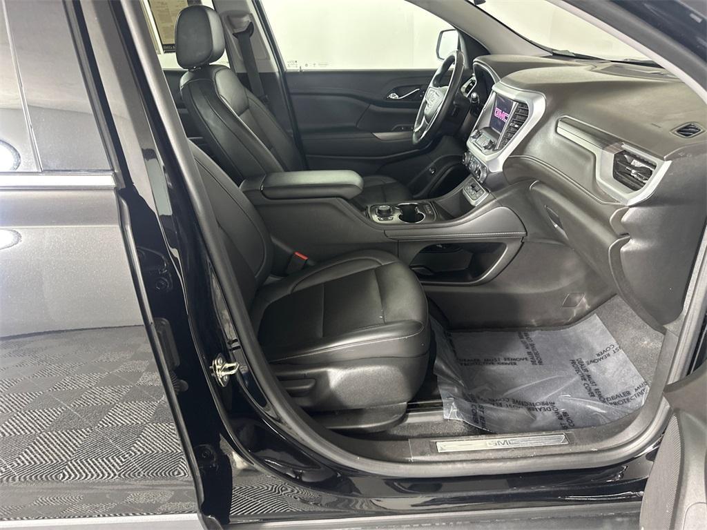 used 2023 GMC Acadia car, priced at $27,990