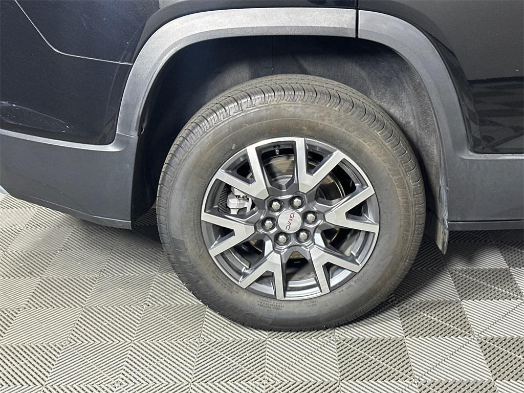 used 2023 GMC Acadia car, priced at $27,990