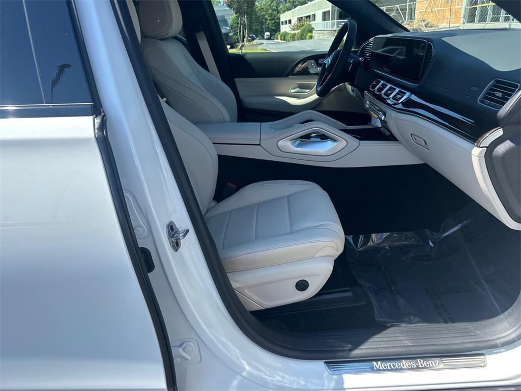 new 2026 Mercedes-Benz GLE 450 car, priced at $83,755