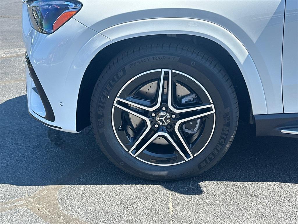 new 2026 Mercedes-Benz GLE 450 car, priced at $83,755