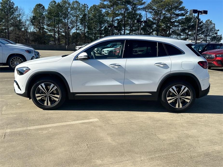 new 2025 Mercedes-Benz GLA 250 car, priced at $49,700