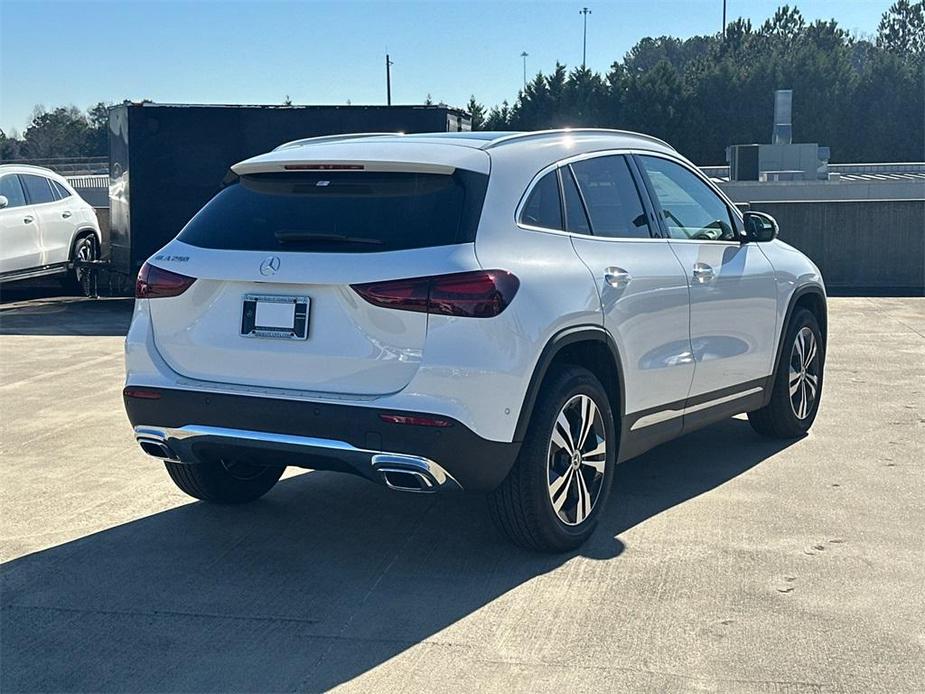 new 2025 Mercedes-Benz GLA 250 car, priced at $49,700